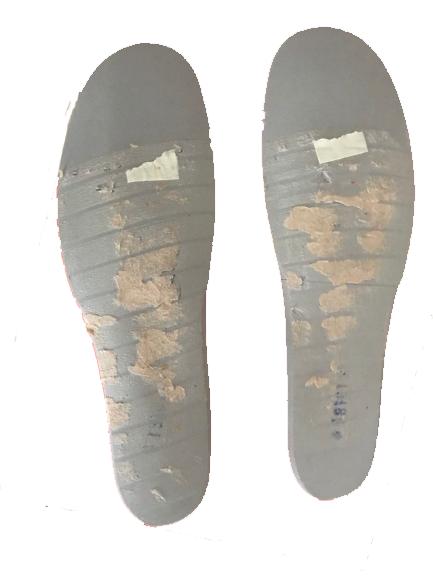 鞋垫上的刷胶是干什么的,鞋垫刷胶与不刷胶区别