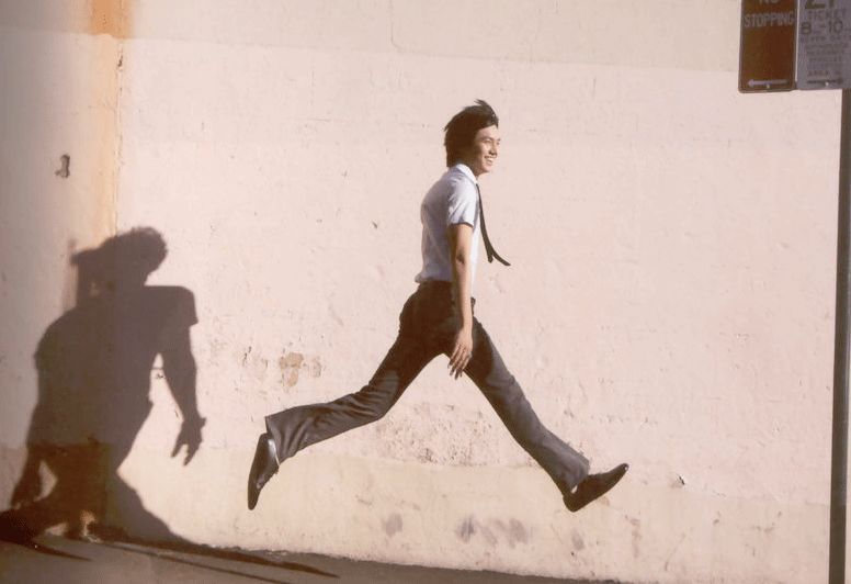 他要回归啦！韩剧扛把子、长腿欧巴始祖，还公开承认看过小电影