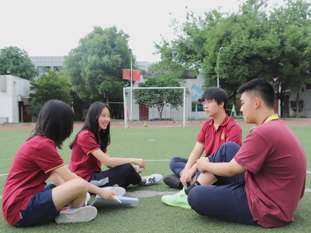 青春有你，真好！成都最美夏季校服大赏