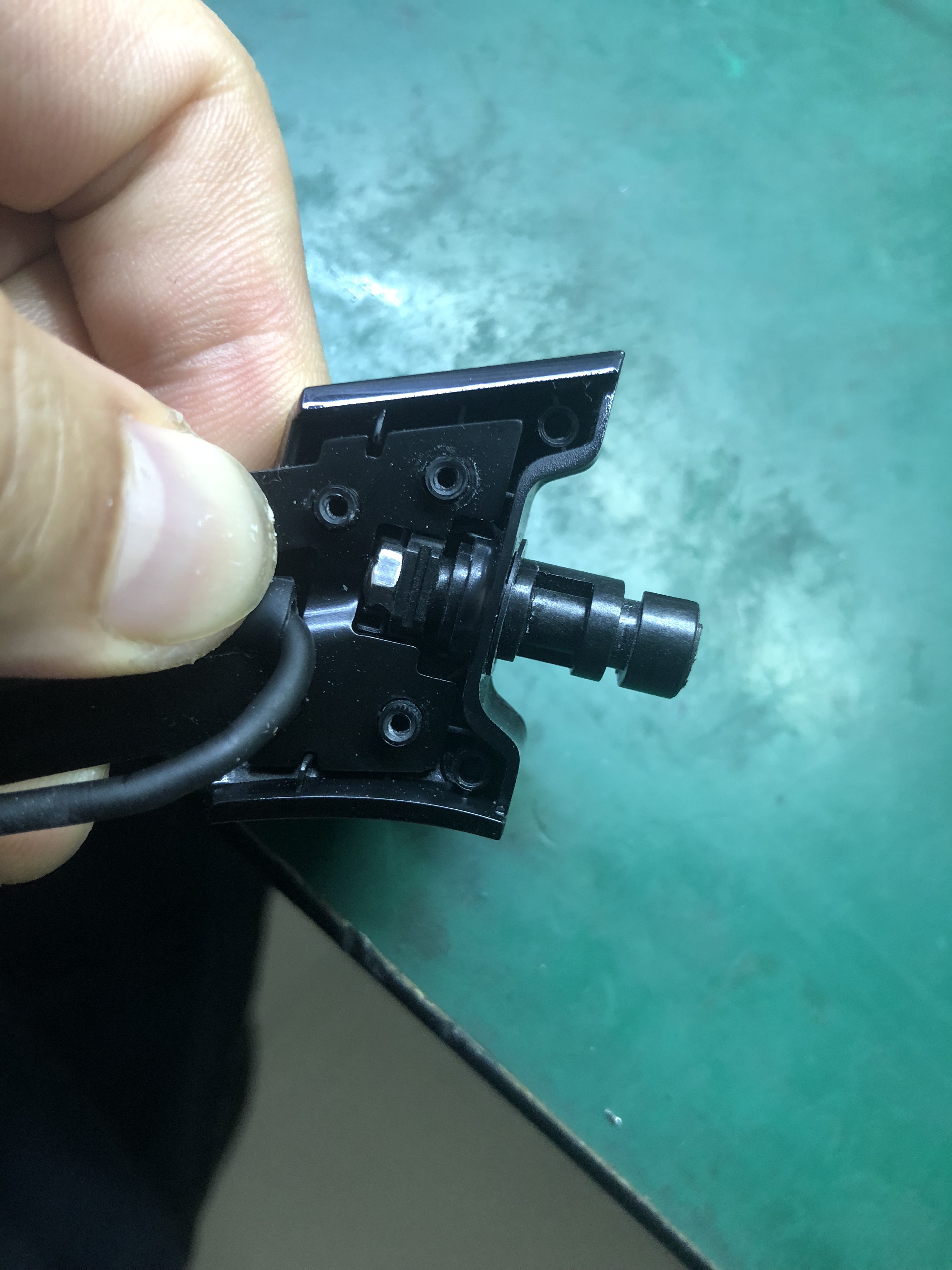 罗技无线耳机g933s能不能和gpro通用,罗技耳机g933s支架