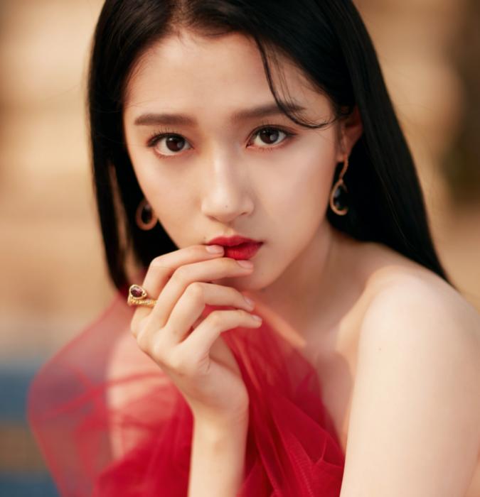 参加活动该戴什么珠宝,出席重要场合戴什么首饰