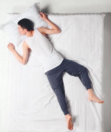 落枕后脖子一侧筋一直疼怎么缓解,落枕脖子肿了怎么缓解