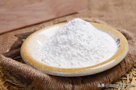 家里自己磨的面粉是低筋还是高筋,五得利6星小麦粉属于高筋还是低筋