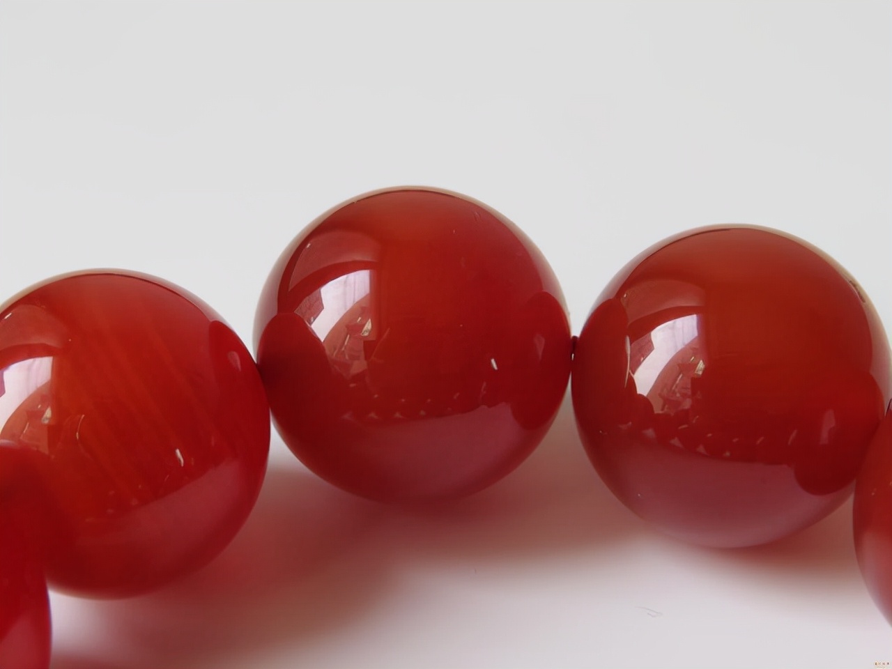 玉髓宝石,玉髓和宝石的区别