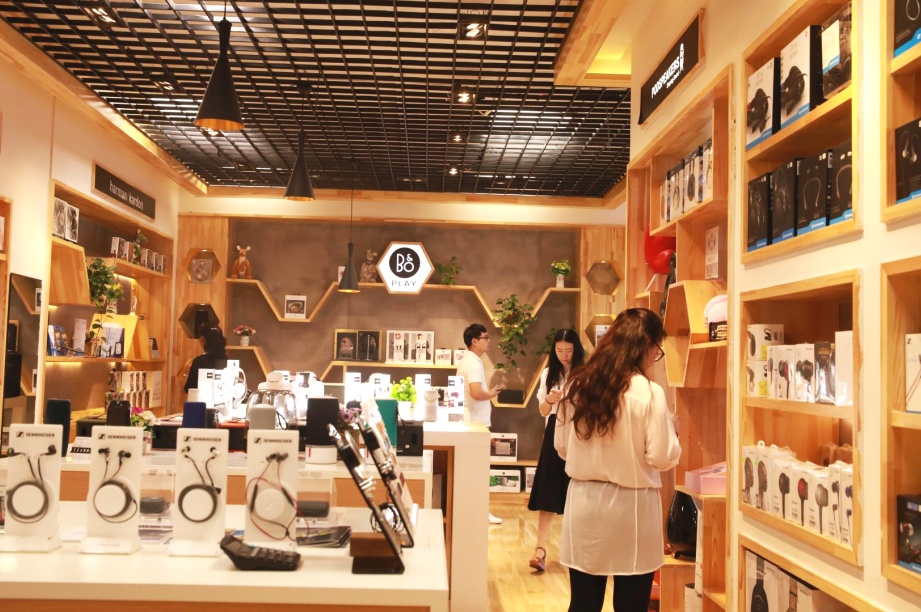 百脑汇，汇聚科技与潮流潮人潮品，时尚达人的乐园