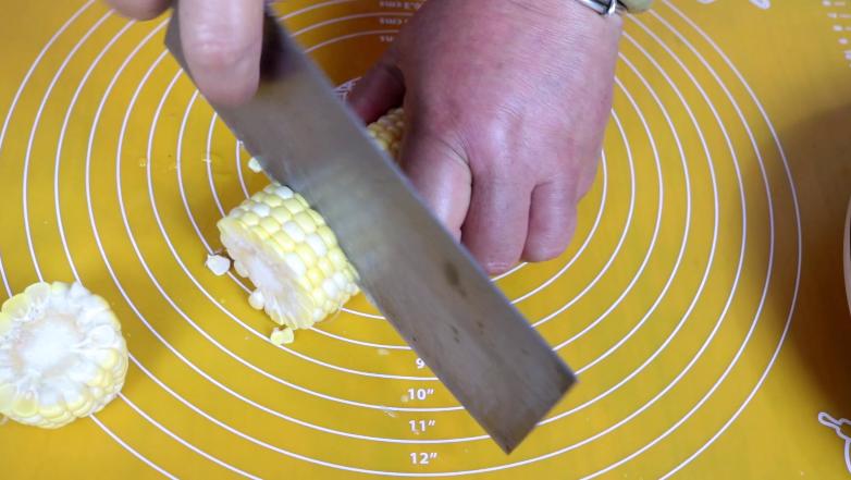 排骨汤最简单的做法,排骨汤怎么煮软烂入味适合老人吃