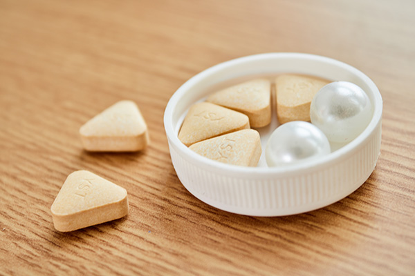 2块钱和200块钱的维生素的区别,2块钱的维生素c和100块的维生素c