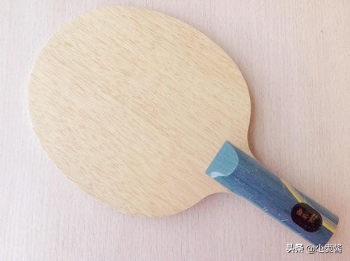 直板怎么选择底板,乒乓器材底板评测