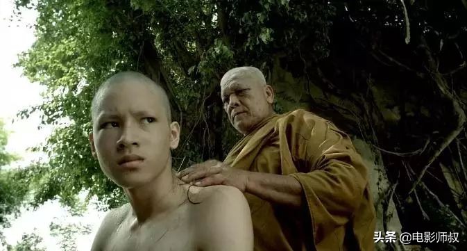 有点搞笑又有点恐怖的恐怖片,特别搞笑又恐怖的恐怖片