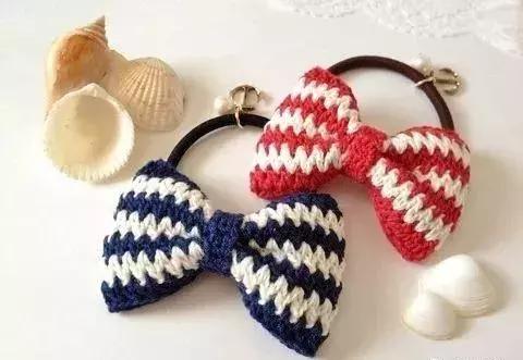 小的丝带蝴蝶结发饰教程,小的蝴蝶结发饰系法