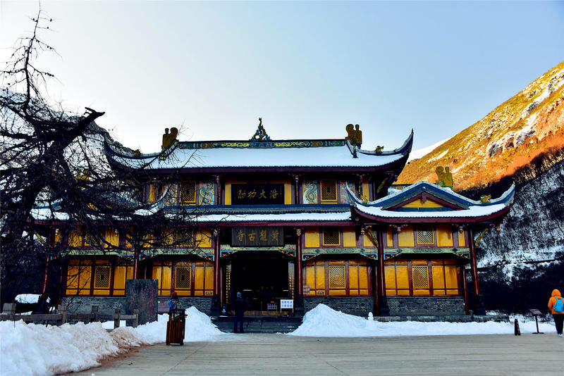 置身于童话中的九寨沟,畅游人间仙境黄龙九寨沟七日游