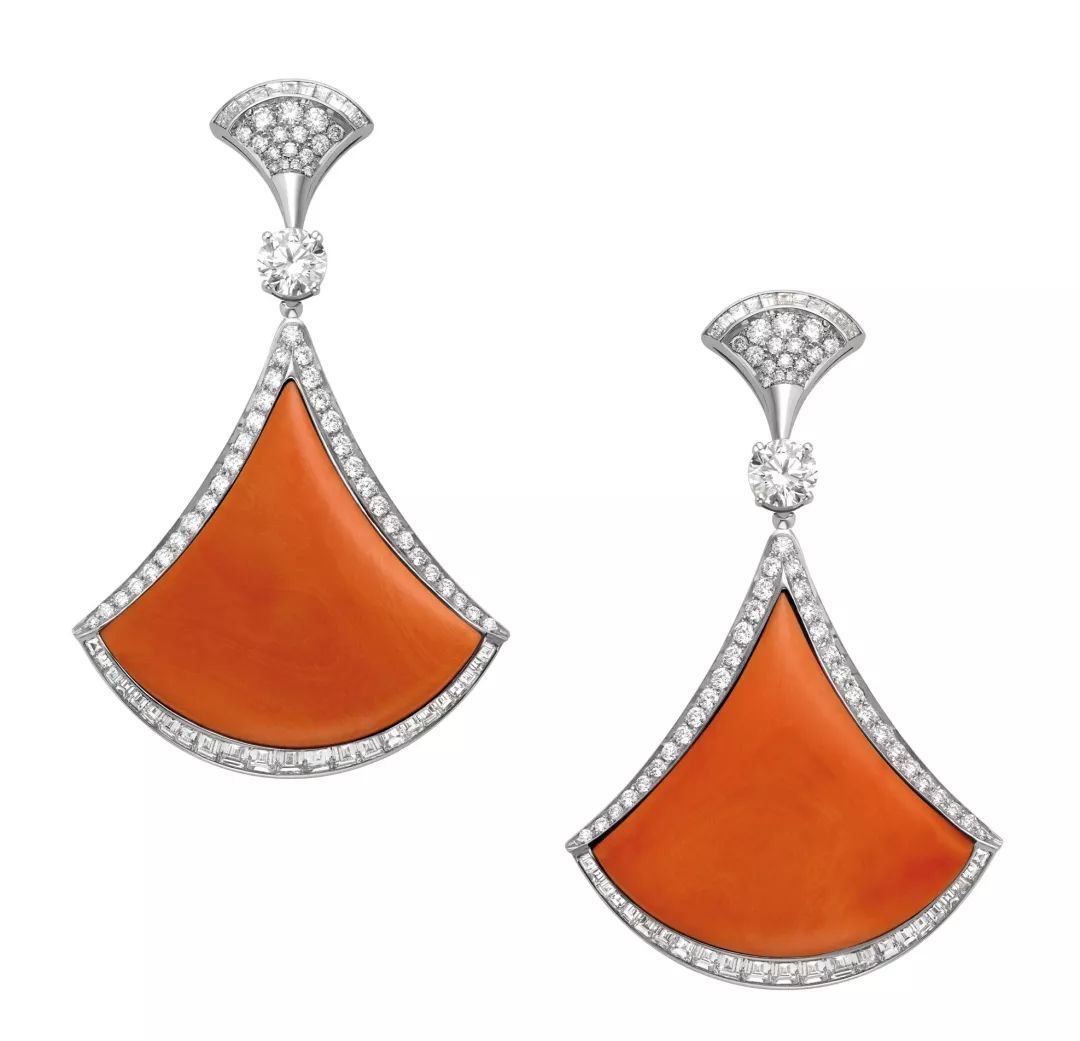 时尚圈今年的流行色,今年时尚趋势流行色