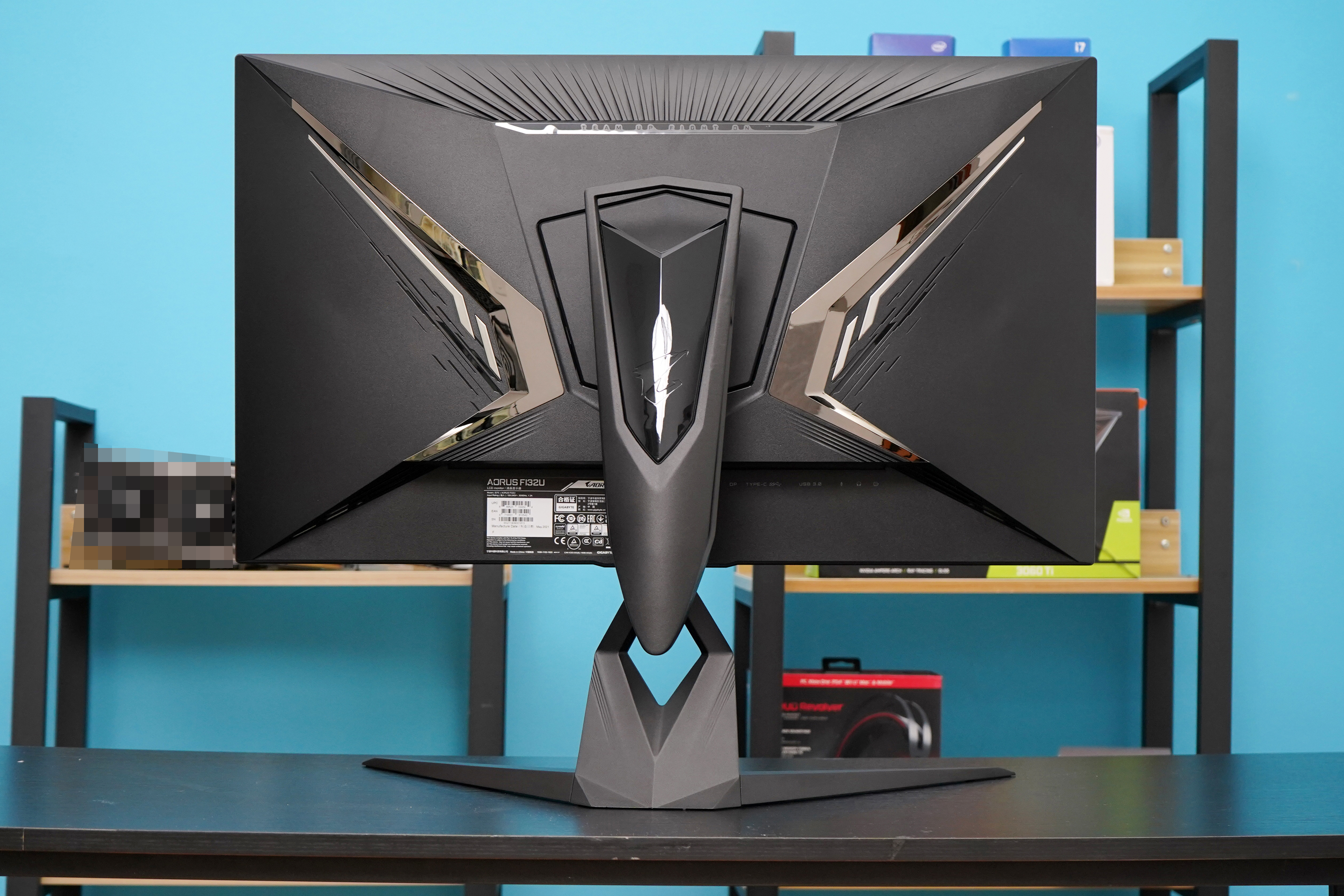 技嘉显示器aorus32英寸,技嘉aoruscv27f显示器