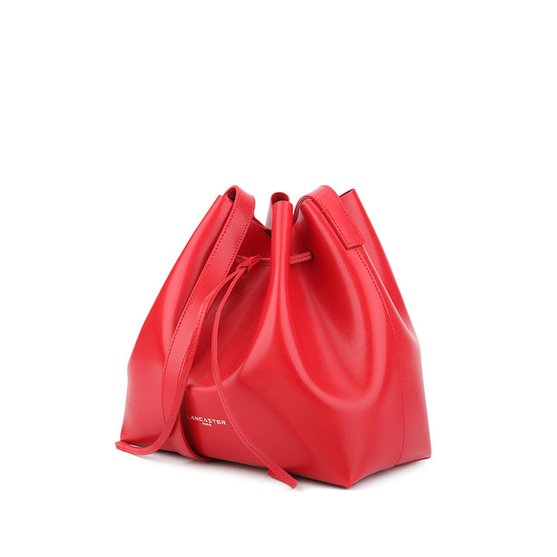 搭配你的高级时尚范儿,懂得搭配日系服饰