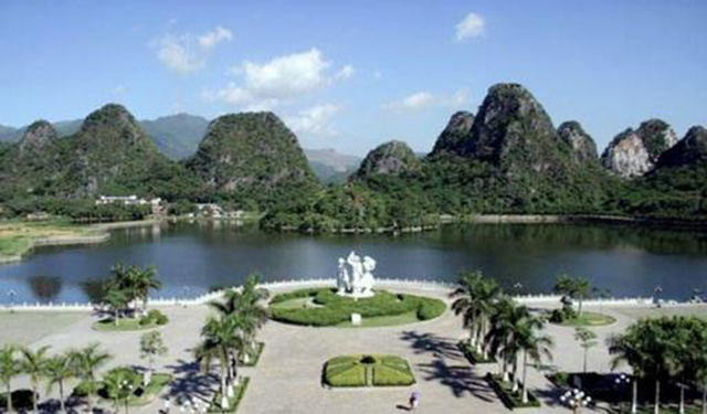 广东云浮市，经济发展缓慢，民众戏称改名太过失败，原名让人怀念