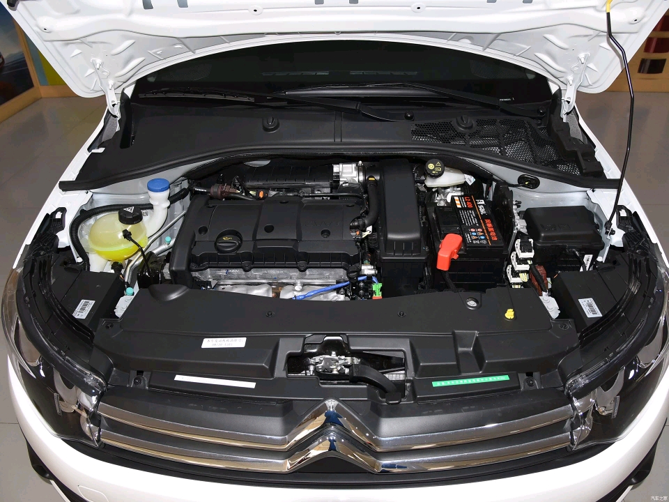 雪铁龙爱丽舍手动低配落地多少钱,雪铁龙爱丽舍2016款手动裸车价