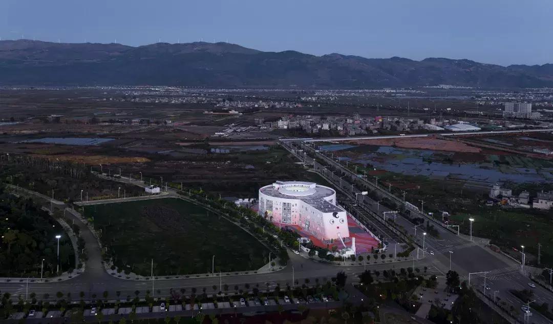 蒙自最有特色的幼儿园,最美棒棒糖幼儿园