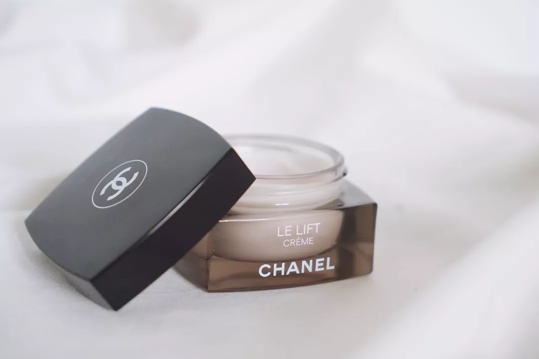 百元以内面霜推荐30岁用,十大平价又好用的面霜