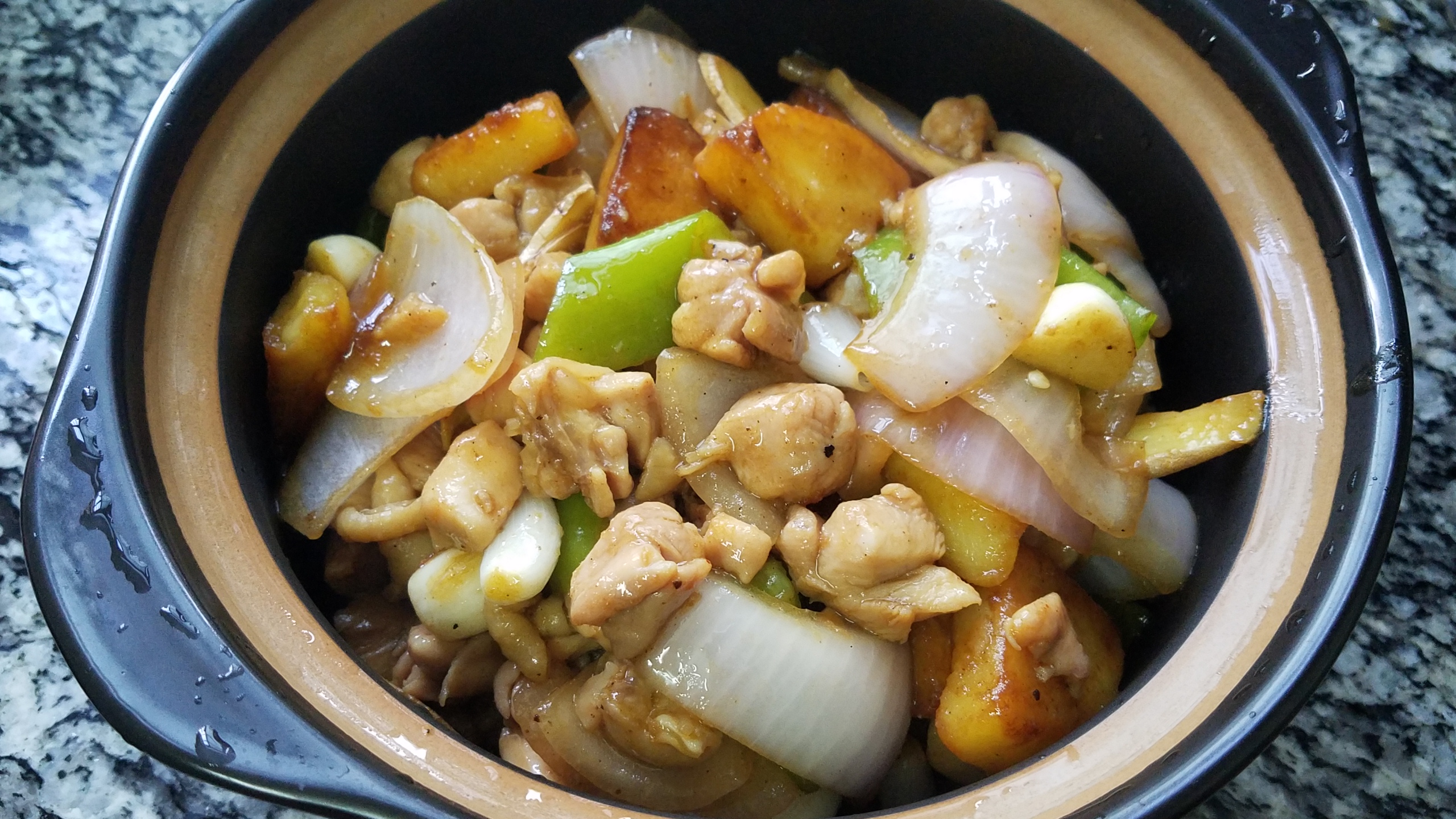 鸡腿炒洋葱的做法简单又好吃,鸡腿洋葱土豆的做法大全家常