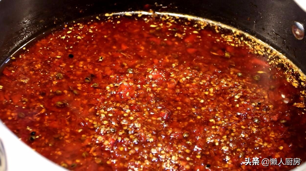 吃火锅不用买底料，教你自己在家炒底料，麻辣鲜香，做法超详细