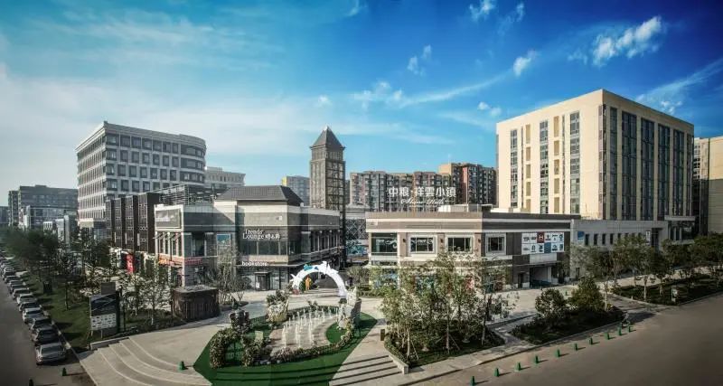 极限运动馆推荐,足球场购物