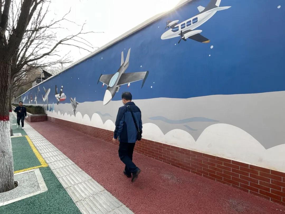 一墙一风景,一墙一景图