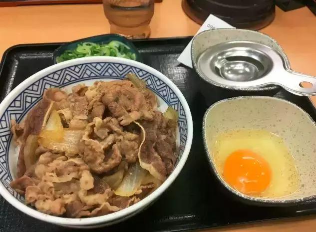 近八年学校食堂食品安全事件,校园食堂真实事件