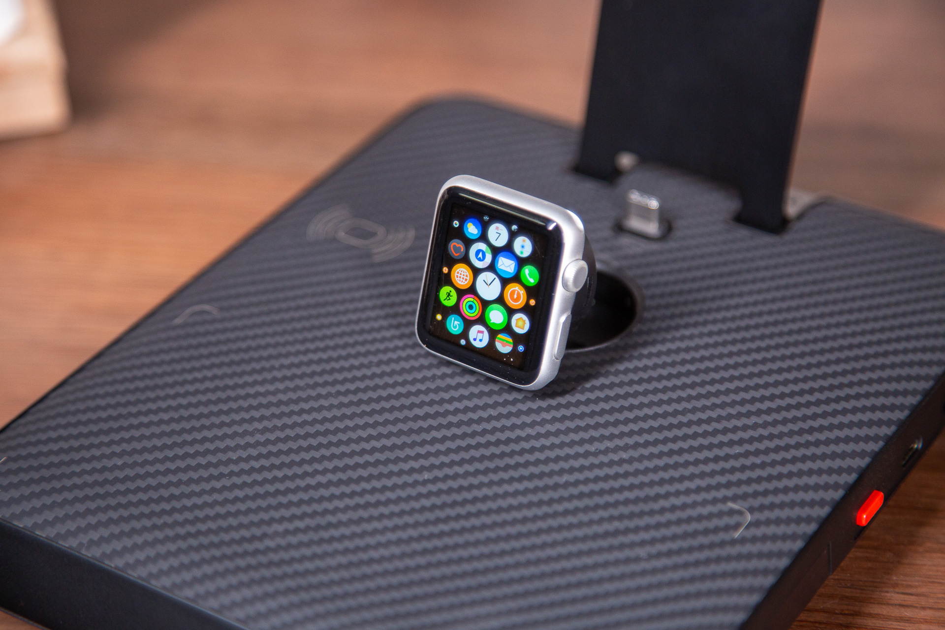 pitakaomnilite开箱,pitakaomnilite多合一无线充