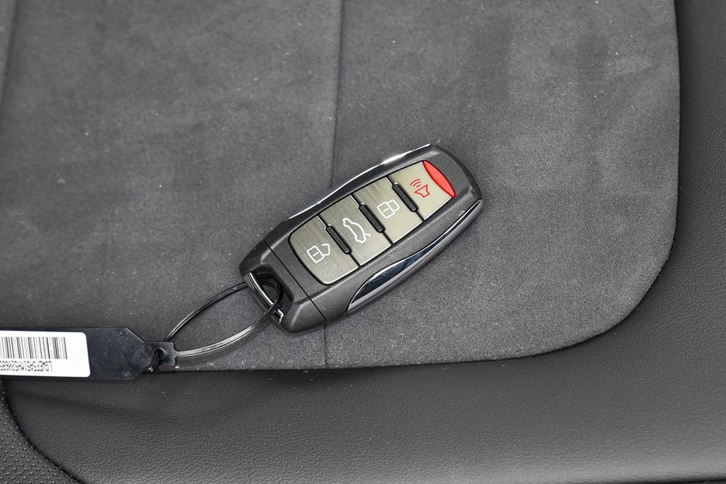 哈弗h6钢琴烤漆,哈弗h6内饰钢琴烤漆刮花