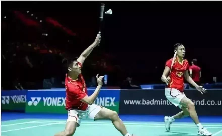 【羽毛球快速入门】lesson3丨羽毛球新手最易犯的十个坏习惯