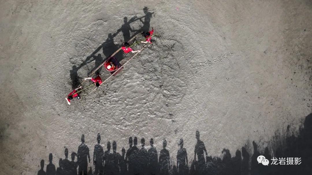 @龙岩人，让我们跟随无人机，一起飞跃闽西