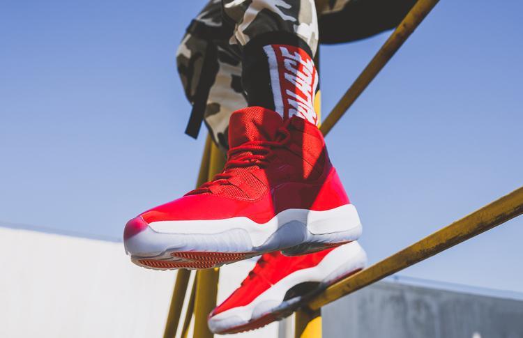 aj爆改飞人乔丹,乔丹穿过的aj白鞋