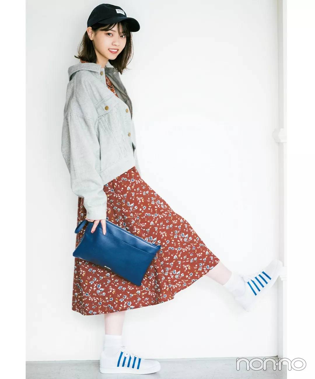 白色高底运动鞋穿搭,秋冬运动鞋搭配什么衣服