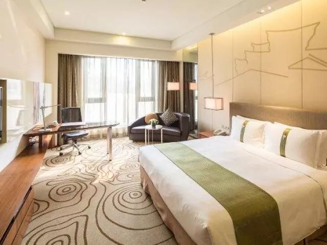 女票在胖圈发“我想买可乐”，赶紧给她发去一张烫手情侣酒店清单