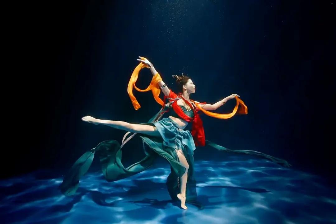 国风可以有多美？它一出手，全网都沸腾了