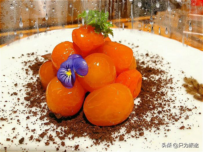 喝白酒的小姐姐古装,穿汉服喝白酒小姐姐