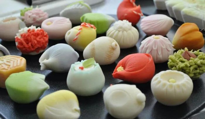 日本最复杂的草莓甜品,日本最顶级甜品