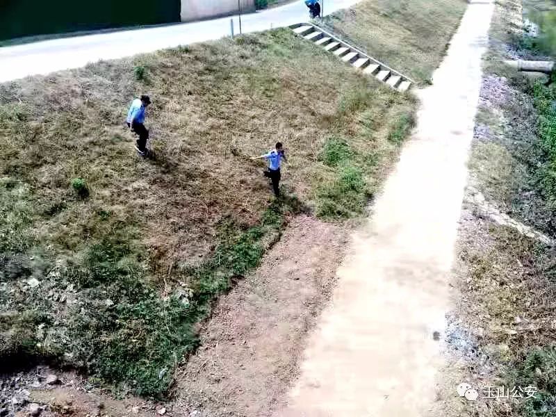 上饶大桥一男子轻生,上饶一男子跳河