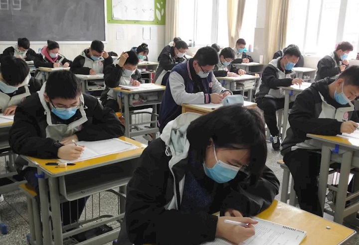 作文写跑题了难受,作文写跑题了怎么补救