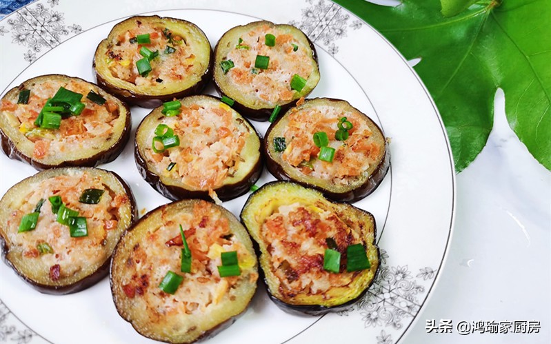 家庭版香煎茄子饼,茄子饼怎么煎最好吃