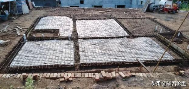 农村自建房屋地面防潮最简单方法,南方农村一楼地面怎么防潮