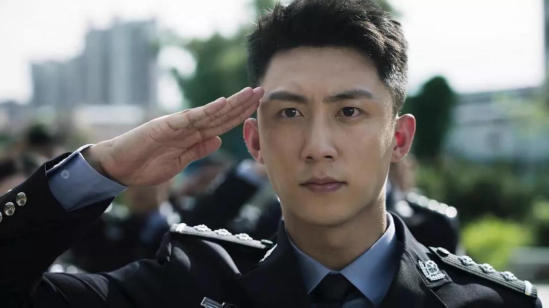 年轻人体面的工作,国外和国内工作哪个好