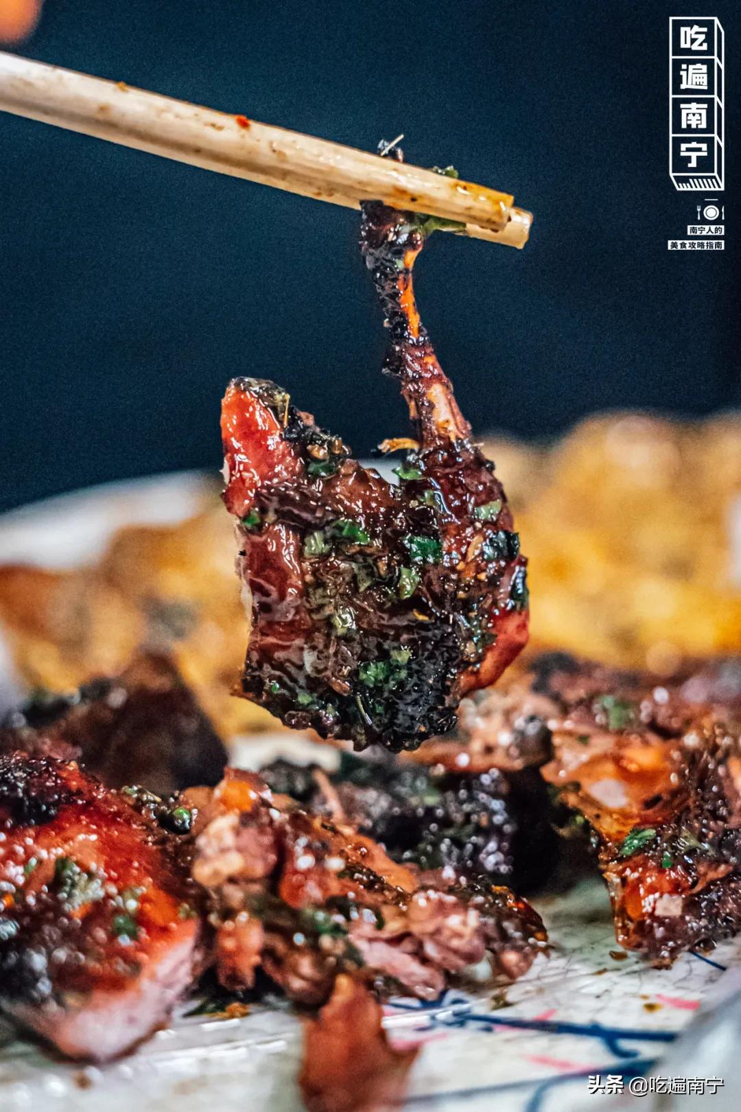 南宁东盟商务区烧烤摊,南宁2021烧烤店铺排行榜前十名