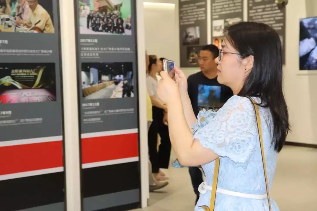 解密神奇魔力：奕齐文旅学习考察团畅游特效基地