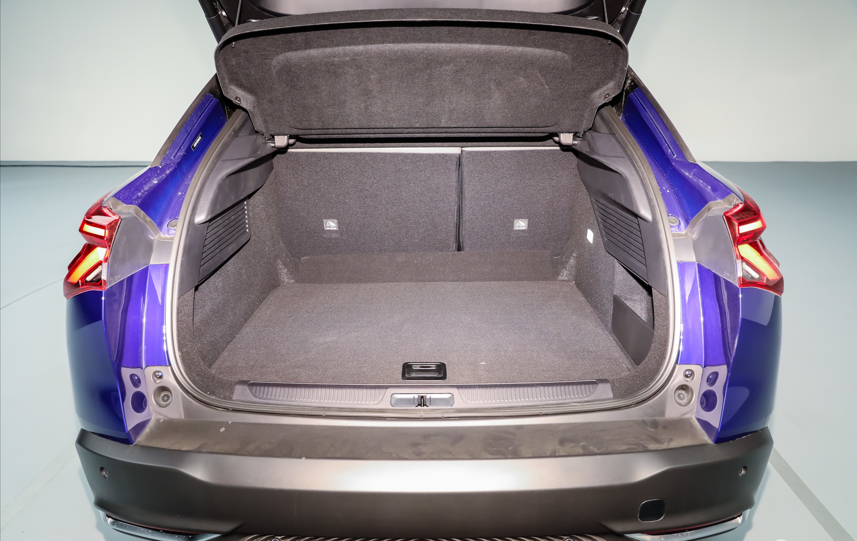 凡尔赛c5x哪款车最值得购买,自驾游旅行车哪个最好