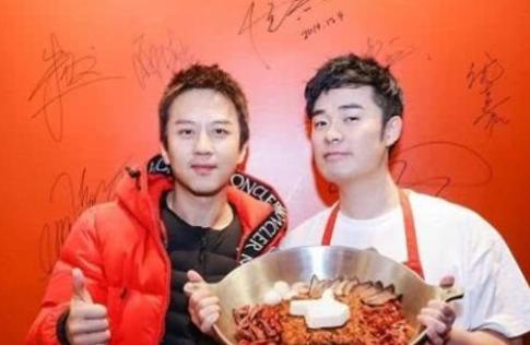 又叒翻车！就这情商难怪只能退出娱乐圈卖假恰烂钱...