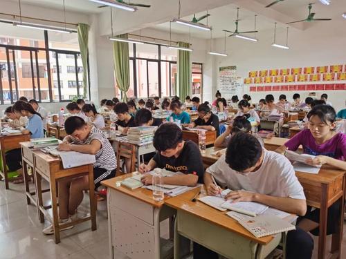 广西14个高中排名,广西最强县级中学