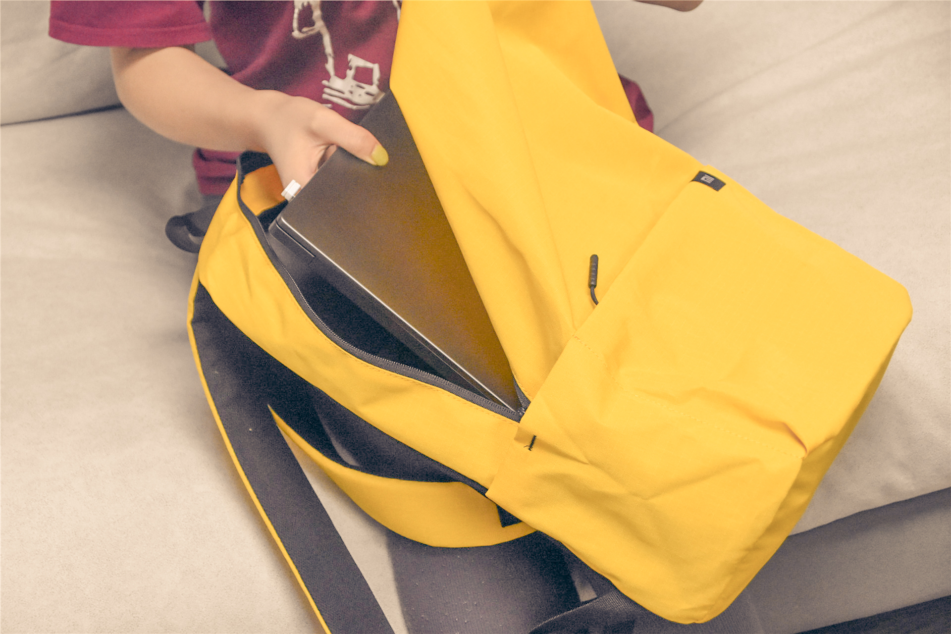 小米39块钱双肩包,小米2016款49元背包