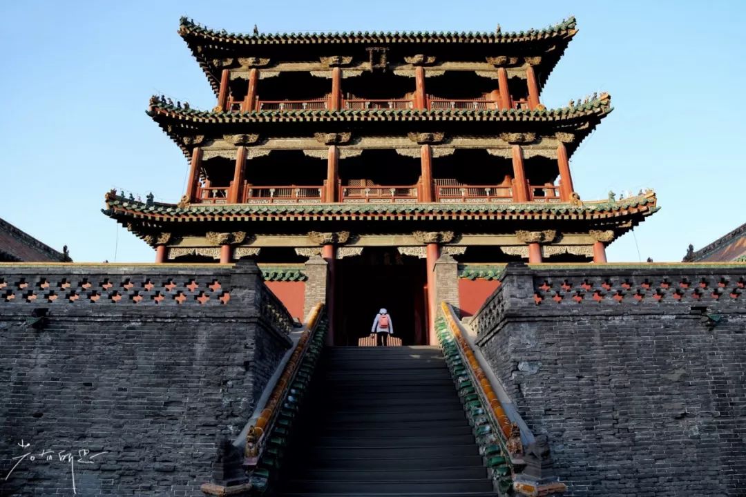 机票不到800元，第2次东北沈阳之旅，1个鸡架配老雪！