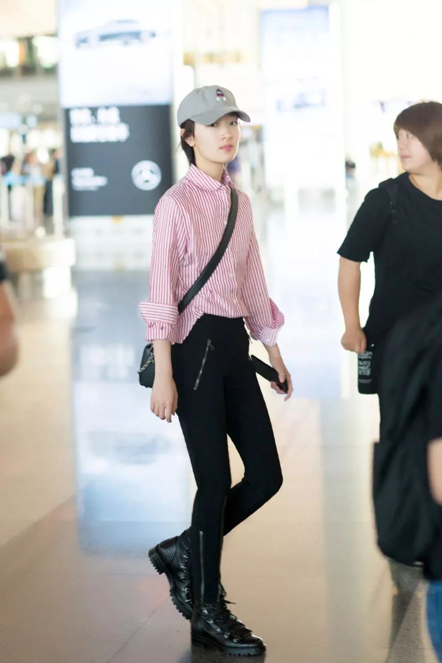 周冬雨变美女,周冬雨变好看了